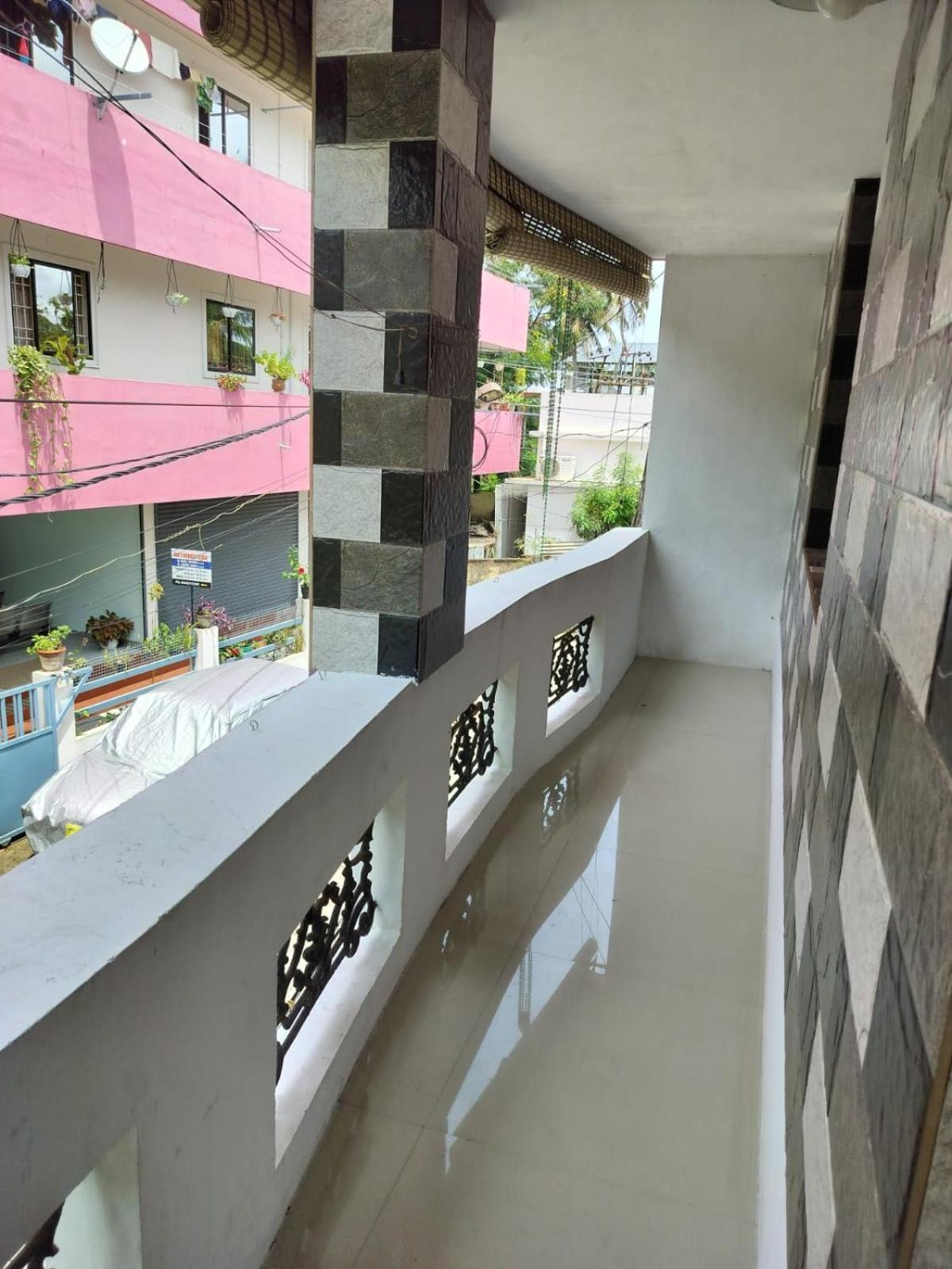 Cozy Haven Apartman Kochi Kültér fotó